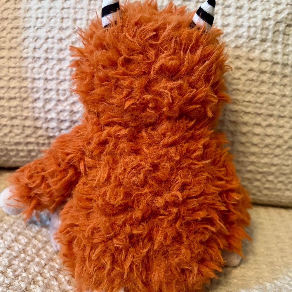 Retired Pip Jellycat - Picture 8 of 11